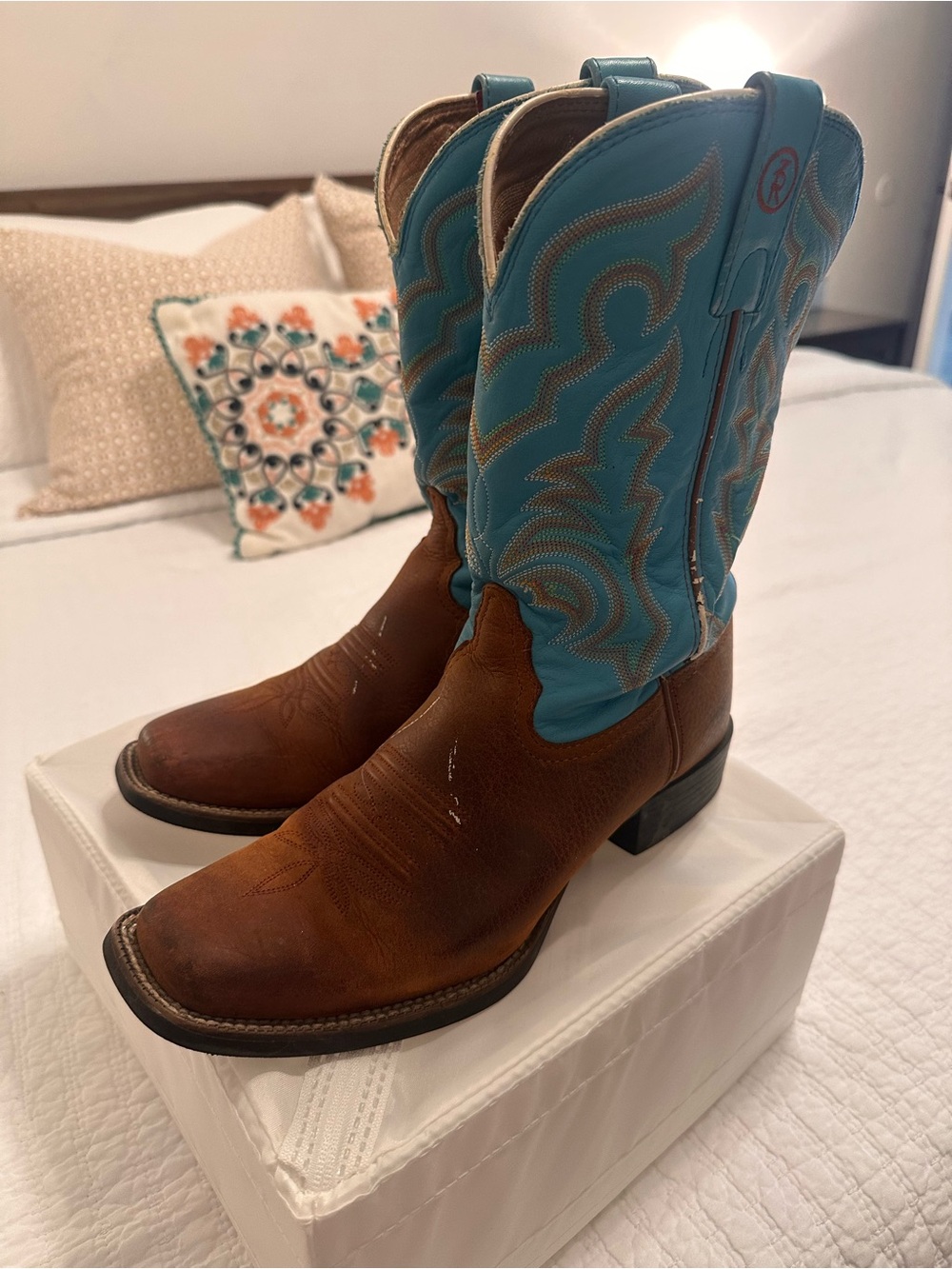 Vintage Tony Lama Brown Leather Boots with Turquoise Shaft and Stitching - Picture 1 of 9